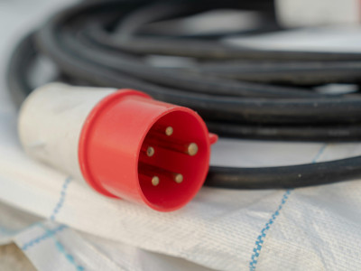 De kracht van krachtstroom en de juiste kabels voor jouw project